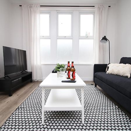 Large 5 Bedroom House - Harlequin Gardens By Ty Sa Cardiff Exterior photo